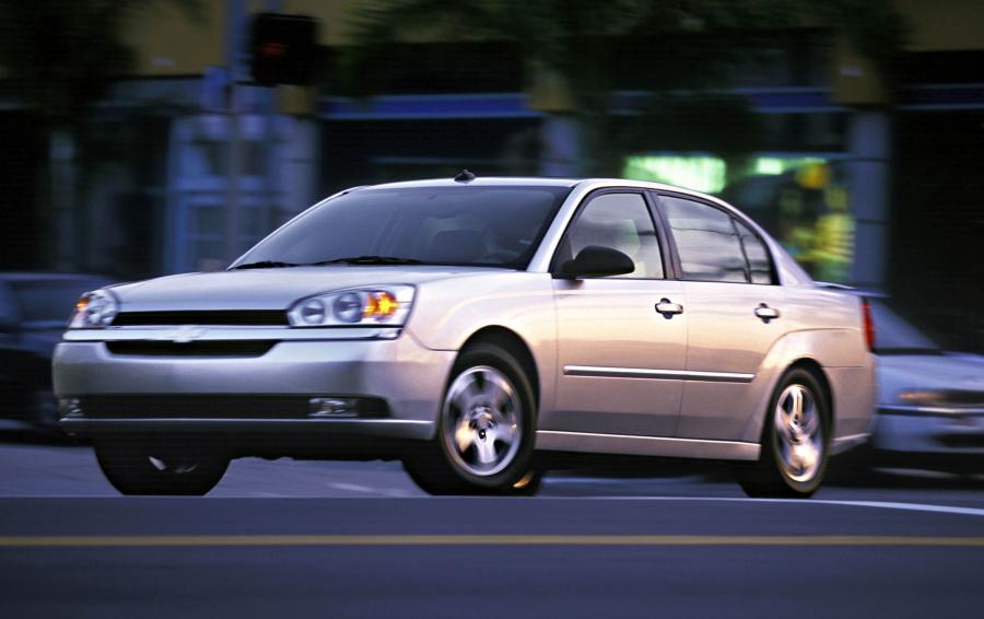  Chevrolet Malibu 2004 года  (фото 57 из 72)